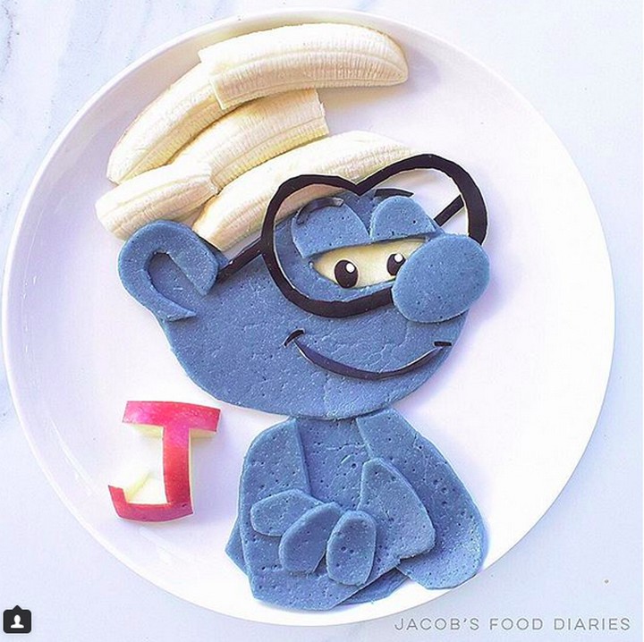 <p>Pancake dan pisang ini bisa jadi tokoh Brainy Smurf. Keren banget! (Foto: Instagram/ @jacobs_food_diaries)  </p>