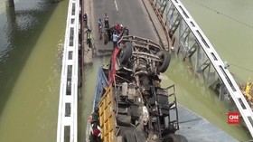 VIDEO: Polda Jatim Investigasi Jembatan Widang yang Ambruk