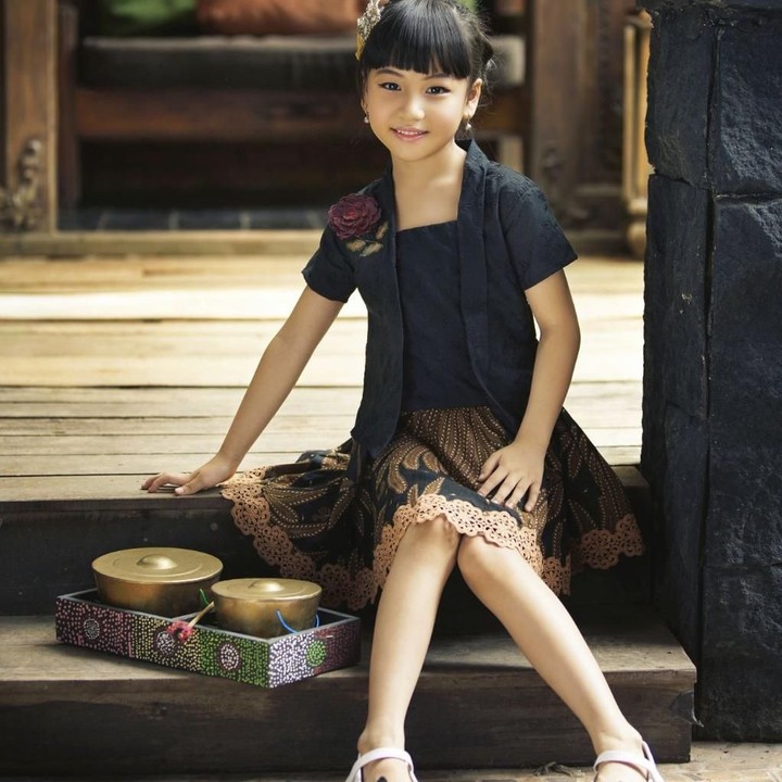 <p>Pakai hitam? Siapa takut ya, Nak. (Foto: GET UP! Edutainment)</p>