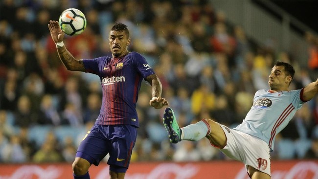 Bek timnas Brasil, Paulinho, memutuskan meninggalkan Barcelona dan kembali merumput di klub elite Liga Super China, Guangzhou Evergrande.