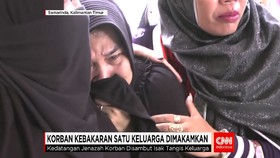 Korban Kebakaran Satu Keluarga Dimakamkan