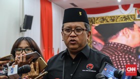 Hasto: Sandiaga Lama Besar di Barat, Hilang 'Unggah-Ungguh'