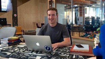 Kekayaan Capai Rp1,1 Triliun, Harga Kaus Mark Zuckerberg Jadi Sorotan