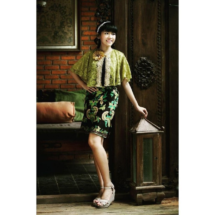 <p>Motif dan model ini memberikan kesan mewah. (Foto: GET UP! Edutainment)</p>