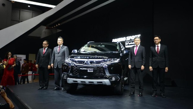 Mitsubishi memperkenalkan tiga jagoan terbarunya di ajang IIMS 2018 yakni Xpander, Pajero Sport, dan Triton.