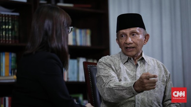 Kepolisian mengaku akan berhati-hati dalam mencari pidana dalam kasus partai setan yang menyeret politikus PAN Amien Rais.