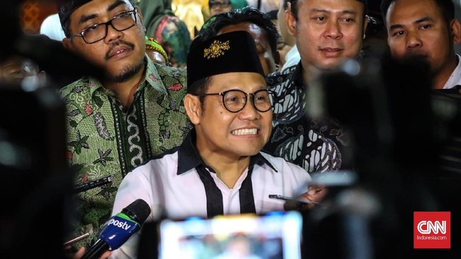 Ketum PKB Muhaimin Iskandar mengingatkan PBNU dan seluruh ustad agar tidak melanggar konstitusi.