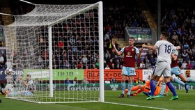 FOTO: Chelsea Kalahkan Tim Kuda Hitam Burnley