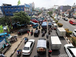 Tok! Warga Depok yang Punya Mobil Wajib Siapkan Garasi