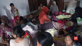 VIDEO: Pengungsi Hamil Gempa Banjarnegara Tinggal Berdesakan