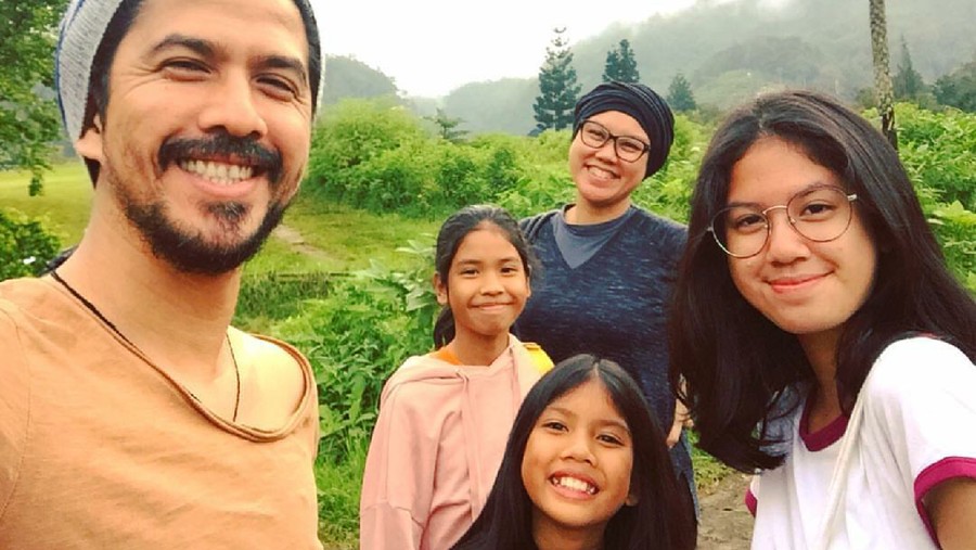 Kedekatan Ariyo Wahab dengan Anak Perempuannya, Buat Hati Meleleh