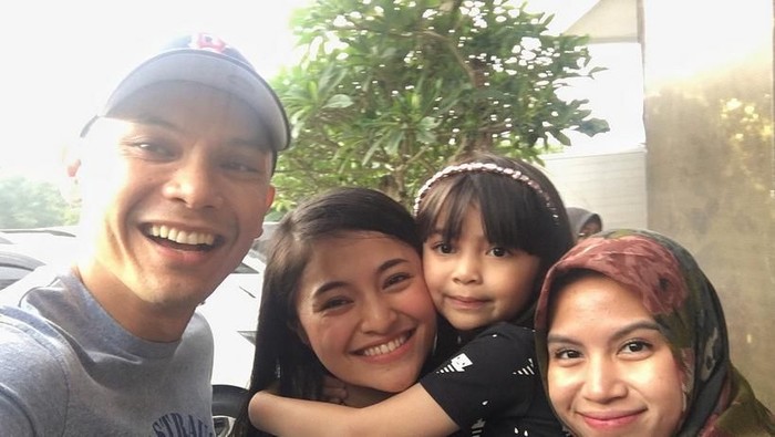 Marshanda, Sienna, Ben dan Ines