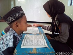 6 Rukun Iman yang Perlu Diajarkan ke Anak, Bisa Tumbuhkan Rasa Percaya!