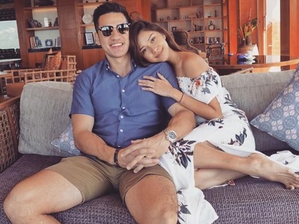 Beruntungnya Nana Mirdad Punya Suami Andrew White