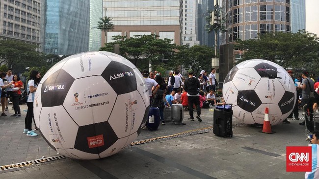 Aksi ini merupakan bagian dari agenda CT Corp dalam menyambut Piala Dunia