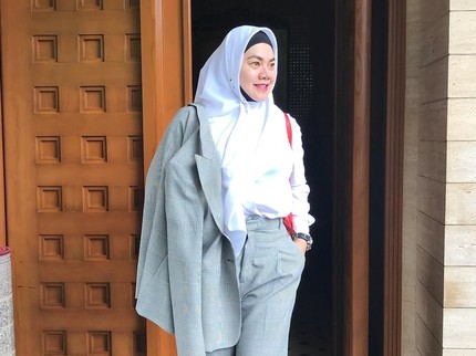 Sarita Tetap Pajang Foto Mantan Suami di Ruang Tamu, Masih Cinta?