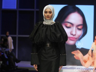 Sosok Ayu Pratiwi Putri Indonesia yang Disebut Mantan Pacar Andre Taulany