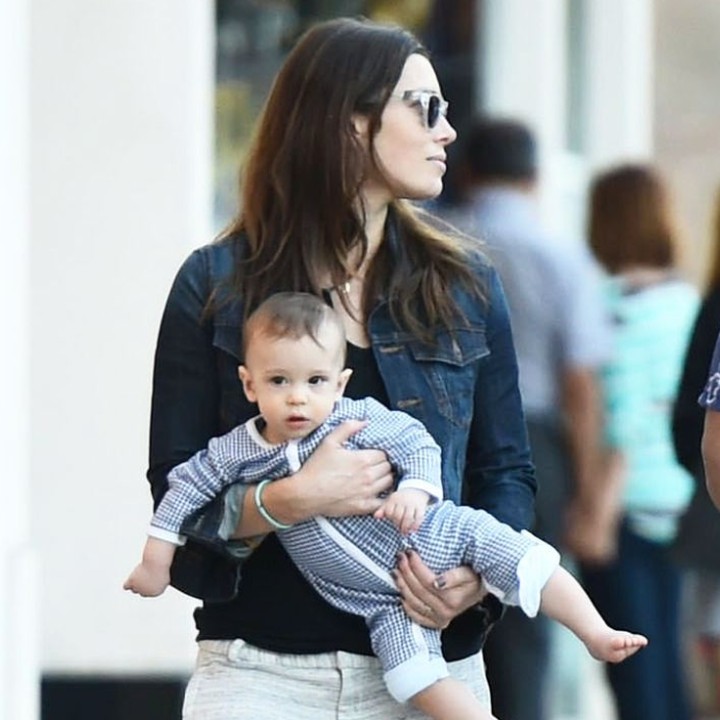 <p>Aih, ganteng banget sih kamu, Silas. (Foto: Instagram/@cutestlittles)</p>