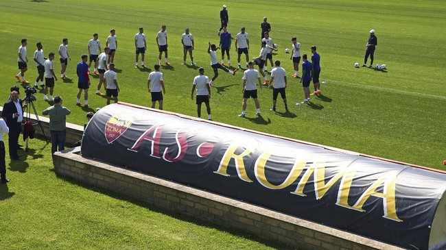 FOTO: Persiapan AS Roma Jelang Duel Lawan Liverpool