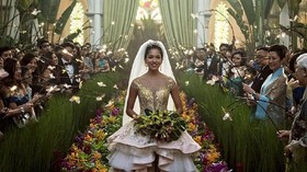 Gaun Pengantin dalam Crazy Rich Asians Dibuat dalam 1 Bulan