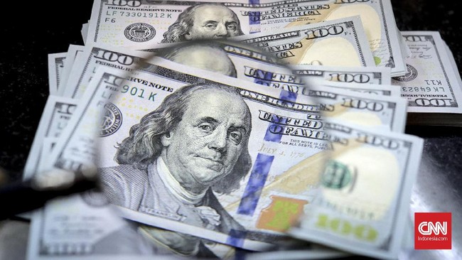 Jajak pendapat Reuters melansir bank sentral AS, The Fed, akan memangkas suku bunga acuannya 25 basis poin pada pekan depan.