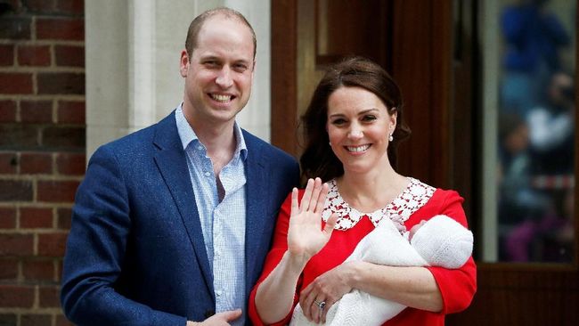 Kenaikan berat badan menjadi masalah serius para ibu pascapersalinan, namun ini tak berlaku bagi Kate Middleton.