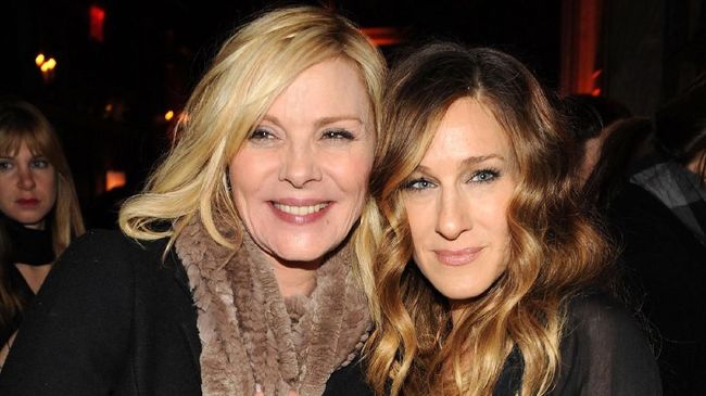Sang pemeran Carrie Bradshaw di 'Sex and the City', Sarah Jessica Parker menegaskan tak ada konflik yang terjadi antara dirinya dengan Kim Cattrall.