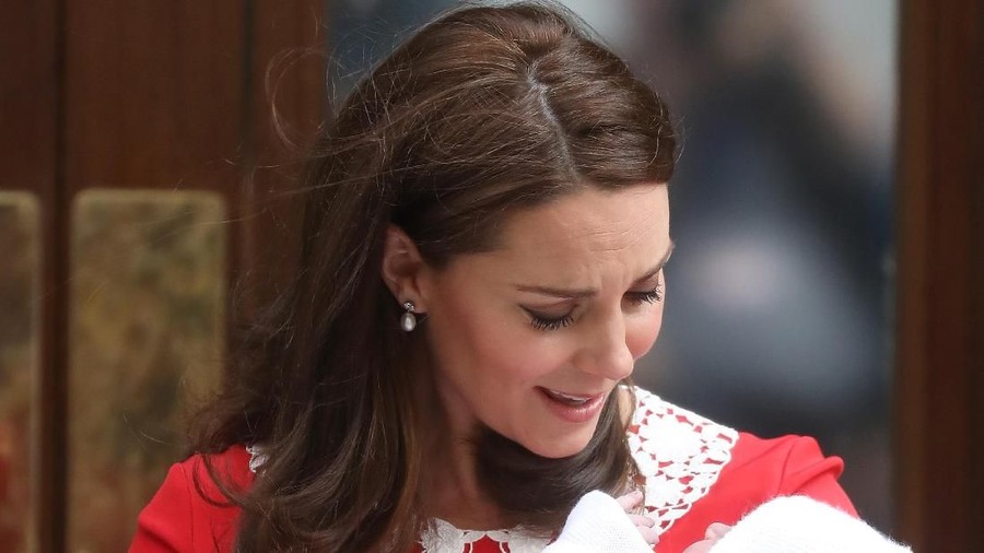 Kisah Kate Middleton Menyusui Anak-anaknya