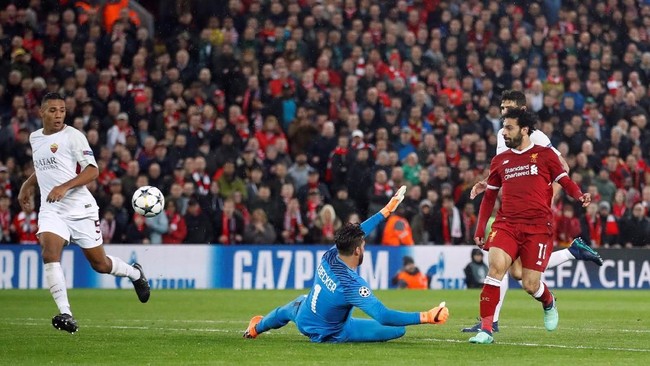Liverpool meraih modal penting dengan mengalahkan AS Roma 5-2 dalam leg pertama semifinal Liga Champions di Stadion Anfield, Selasa (24/4) waktu setempat.