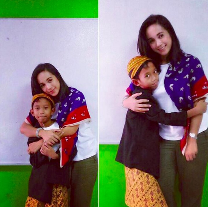 <p>Giliran Bunda Mira ikutan acara sekolahnya Dante. (Foto: Instagram/ @mira_asmara)  </p>