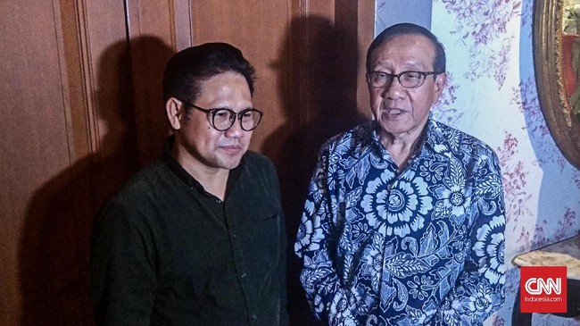 Akbar Tanjung menilai Ketua Umum PKB Muhaimin Iskandar Cak Imin cocok untuk mendampingi Joko Widodo sebagai cawapres di pemilihan presiden 2019 mendatang.