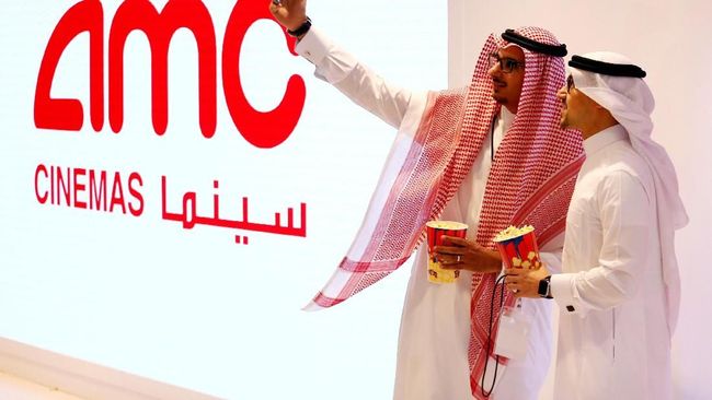 Pemerintah Arab Saudi mengiming-imingi diskon pajak 35 persen dan 50 persen kepada Hollywood dan sineas internasional lainnya yang syuting di negara tersebut.
