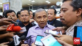Amien Rais Sebut Tak Ada Amplop saat Jokowi Bertemu PA 212