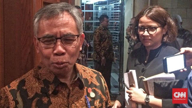 Bos OJK Wimboh Santoso punya menu wajib Lebaran,yaitu nasi liwet dan gudeg. Tanpa menu tersebut, ia bilang Lebaran bagai malam tanpa bintang.