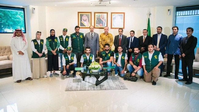 Pusat Bantuan Sosial Raja Salman (King Salman Humanitarian Aid and Relief Center/KSHARC) berkunjung ke Indonesia,  Kamis (26/4).