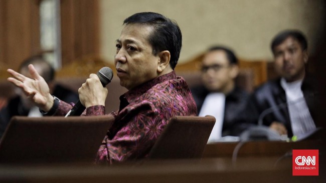 Kuasa hukum Setnov, Maqdir Ismail menyatakan kliennya batal mengajukan banding atas vonis 15 tahun penjara dari Pengadilan Tipikor Jakarta.