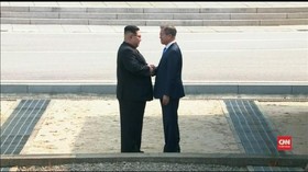 VIDEO: Detik-detik Pertemuan Kim Jong-Un dan Moon Jae-in