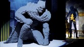 FOTO: Aksi 'Artis' DC dari Tumpukan Lego Permainan balok Lego memunculkan imaji unik dengan cara menumpuknya dan membuatnya dalam satu bentuk, termasuk karakter terkenal DC Comics.