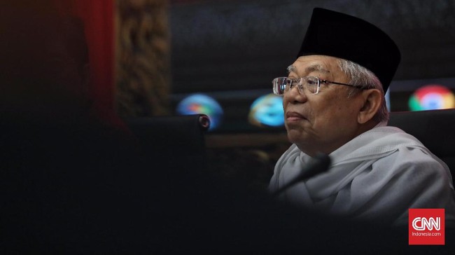 Cawapres Ma'ruf Amin menyindir pernyataan soal Indonesia punah dan bubar serta mengaitkannya dengan nasib binatang purba dinosaurus.