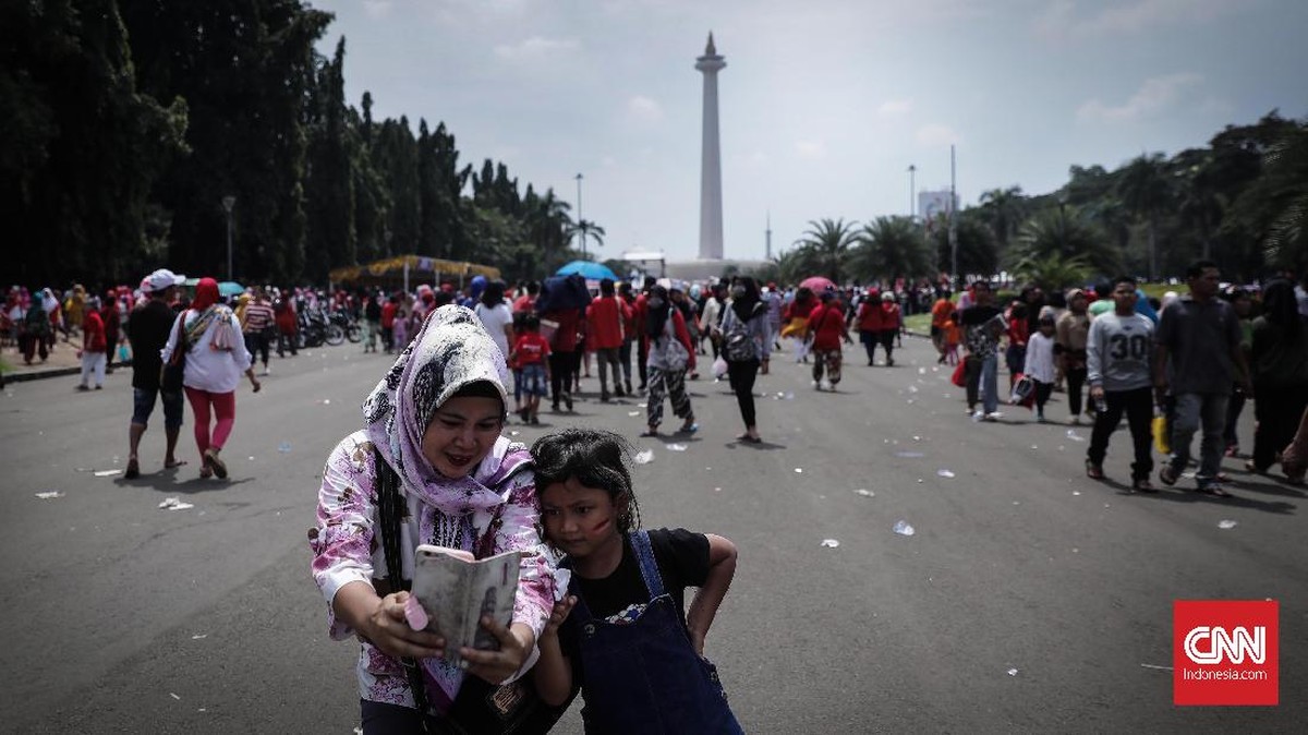 FOTO: Potret Riuh Pesta Rakyat 'Untukmu Indonesia' di Monas