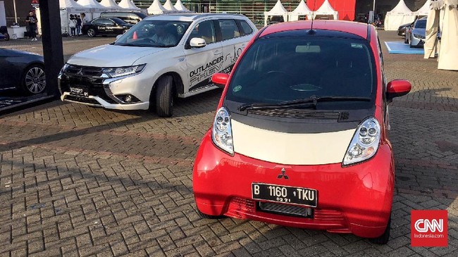 Aturan baru yang efektif berlaku mulai April 2018 ini untuk menyambut masuknya era mobil listrik di Indonesia.
