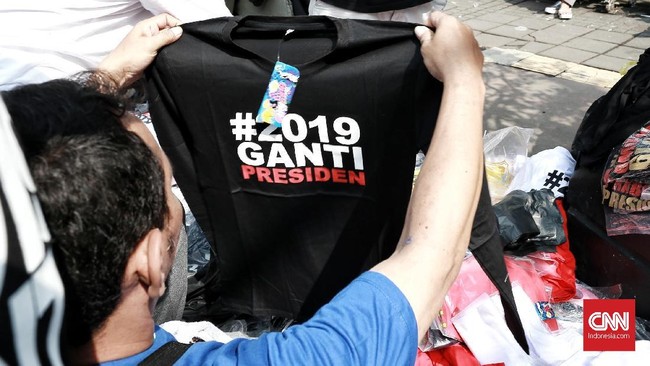 Kepala Kesbangpol NTT Sisilia Sona menyebut jika deklarasi #2019GantiPresiden tetap digelar akan berhadapan dengan aparat.