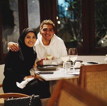 Ricky Harun Harap Anak Kembar, Hasilnya?