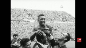 VIDEO: Tarian Pele 'Si Bocah Emas' di Piala Dunia 1958