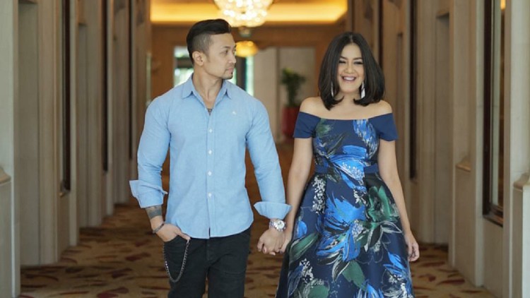Ivy Batuta dan suaminya, Edu berbagi pengalaman saat melahirkan anak keduanya di Indonesia. Keduanya mengaku lebih nyaman melahirkan di sini. Apa alasannya?