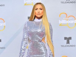 Heboh Jennifer Lopez Joget Bareng Mantan