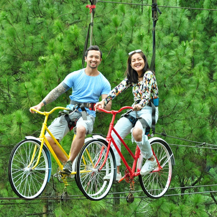 <p>Pacaran meski udah menikah? Kenapa nggak, Bun. (Foto: Instagram/ivybatuta)  </p>
