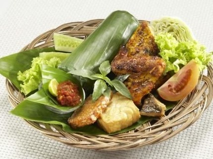 Resep Nasi Timbel, Hidangan Lezat untuk Akhir Pekan Keluarga Bunda