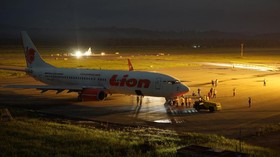 Penumpang Lion Buka Paksa Pintu Darurat Akibat Gurauan Bom