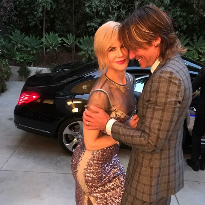 <p>Musisi country, Keith Urban, bersama sang istri yang merupakan aktris ternama, Nicole Kidman, ini masih selalu romantis meski sudah 12 tahun menikah. (Foto: Instagram/keithurban)</p>